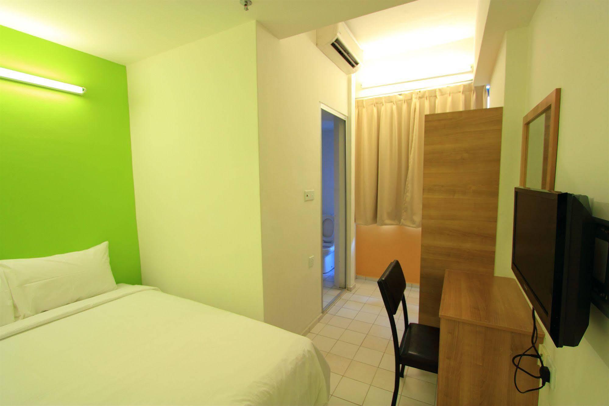 Oyo 90150 City Campus Lodge & Hotel Kuala Lumpur Zewnętrze zdjęcie